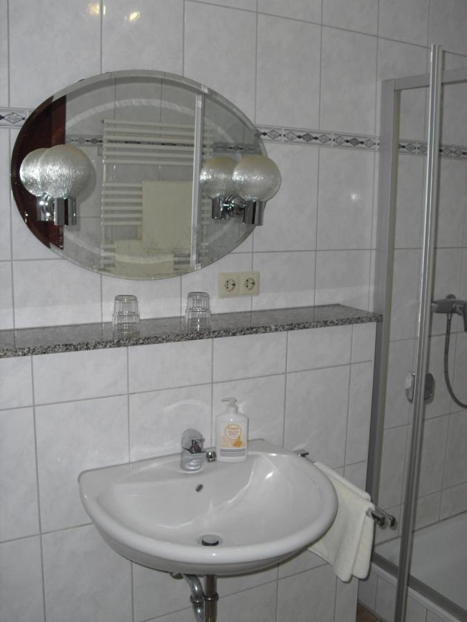 Gasthaus Zur Schnecke Кандерн Екстериор снимка